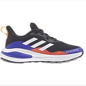 New Boy’s adidas FortaRun Running Shoes. Size: 5